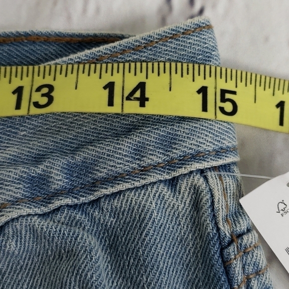 OLD Navy Straight High Rise 30x30 NWT - Picture 7 of 11